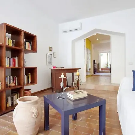 Daire Comfy In The Heart Of Nightlife Roma