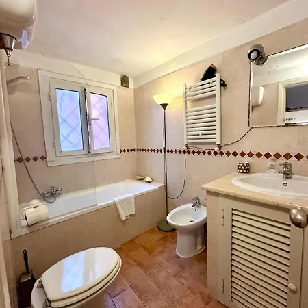 Daire Comfy In The Heart Of Nightlife