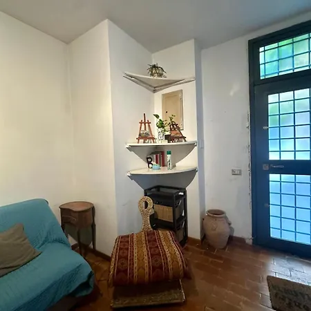 Comfy In The Heart Of Nightlife